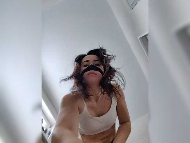 missReborn's BongaCams show and profile