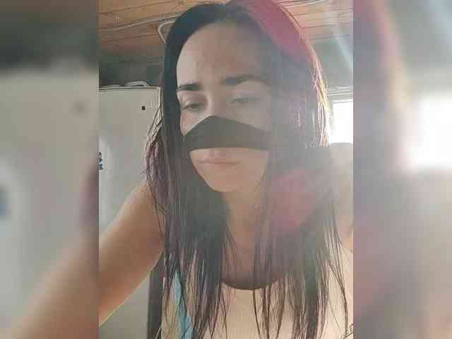 misReborn_Arieli webcam