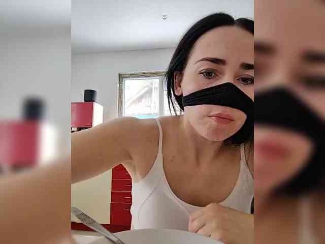 misReborn_Arieli webcam