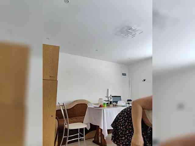 misReborn_Arieli webcam