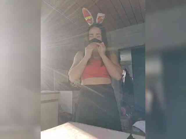 misReborn_Arieli webcam