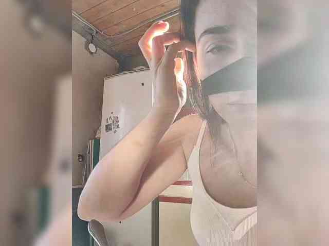 misReborn_Arieli webcam