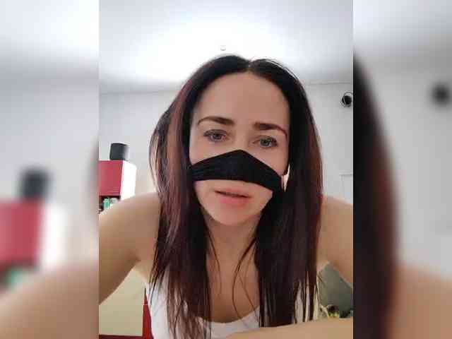 misReborn_Arieli webcam