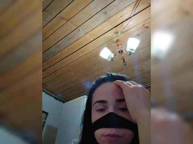 misReborn_Arieli webcam