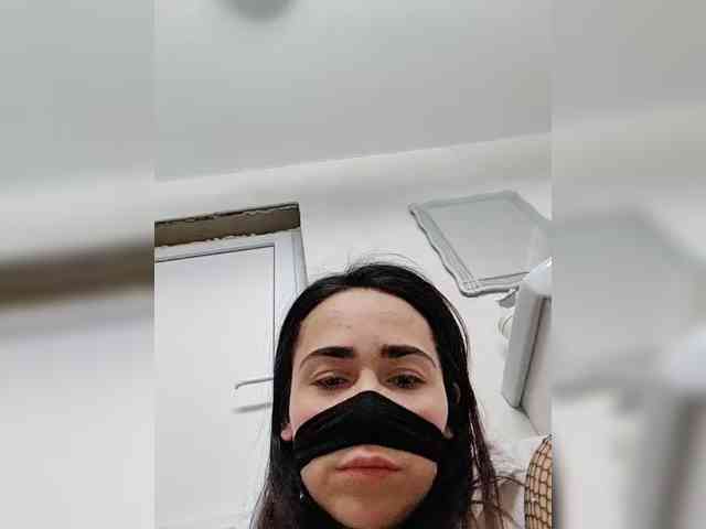 misReborn_Arieli webcam