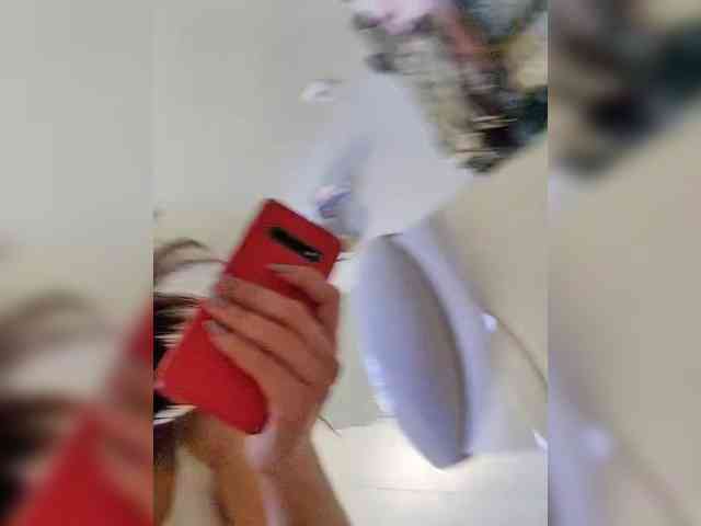 missReborn_Ariel webcam