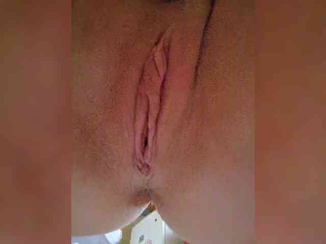 missReborn_Ariel webcam