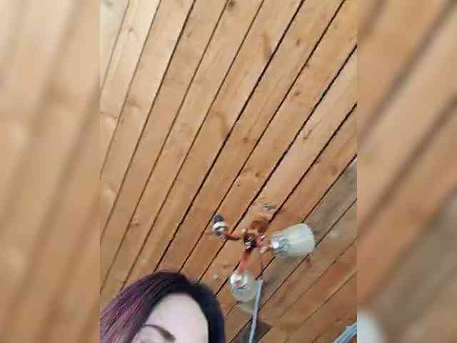 misReborn_Arieli webcam