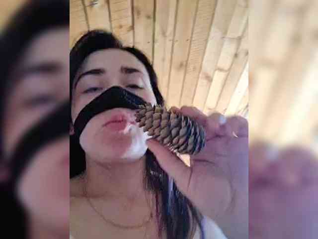 misReborn_Arieli webcam