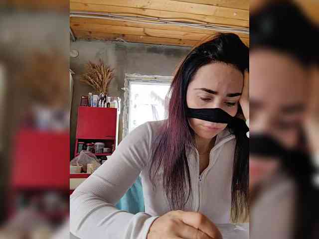 misReborn_Arieli webcam