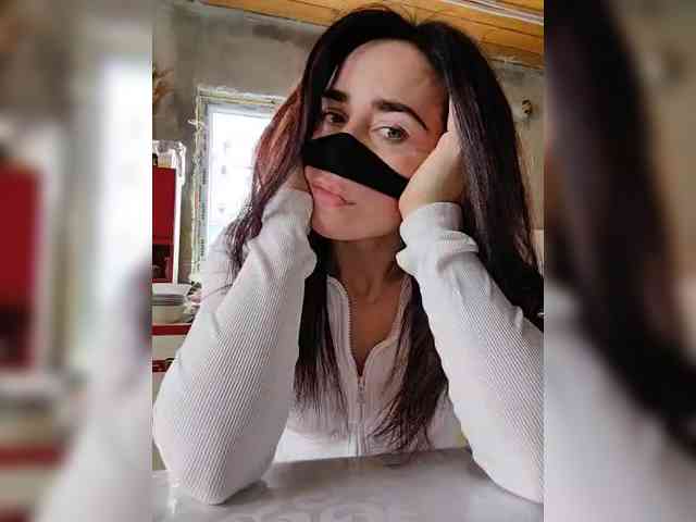 misReborn_Arieli webcam