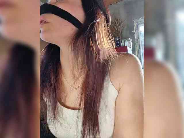 misReborn_Arieli webcam