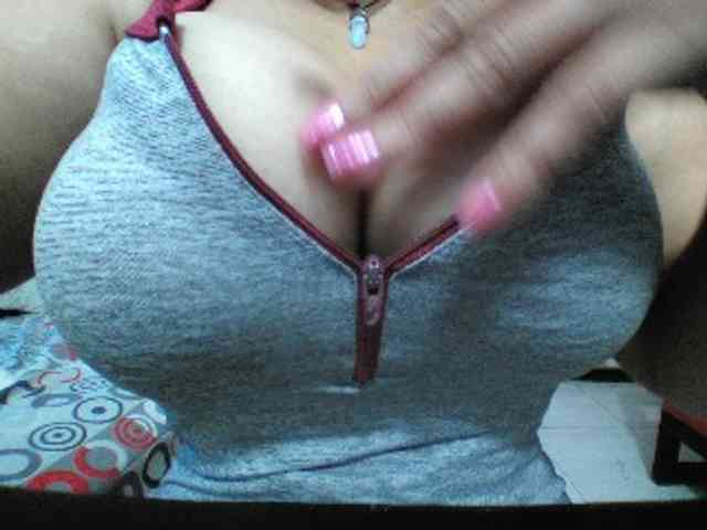 Bigboobsvsn webcam