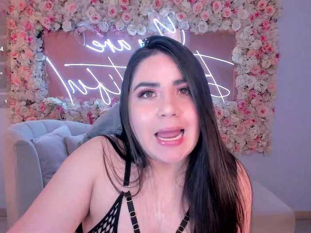 KendraClark's BongaCams show and profile