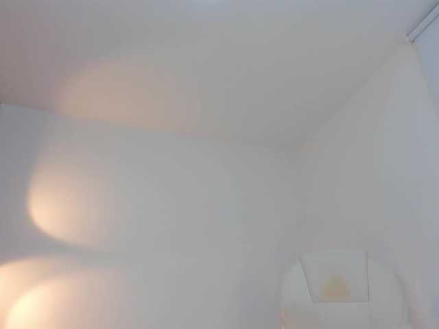 RebeccaBaxter's BongaCams show and profile