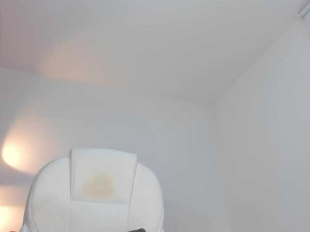 RebeccaBaxter's BongaCams show and profile