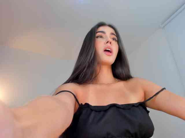 RebeccaBaxter webcam