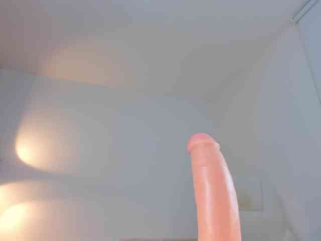 RebeccaBaxter webcam