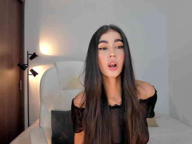 RebeccaBaxter webcam