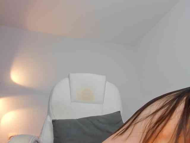 RebeccaBaxter webcam