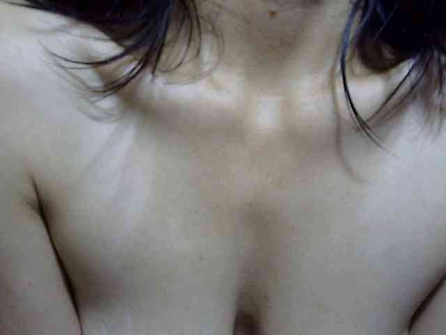sweetmama17 webcam