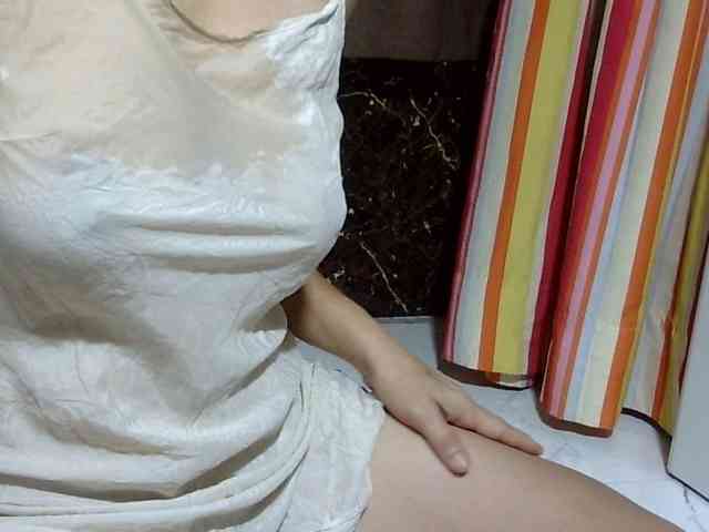 sweetmama17 webcam