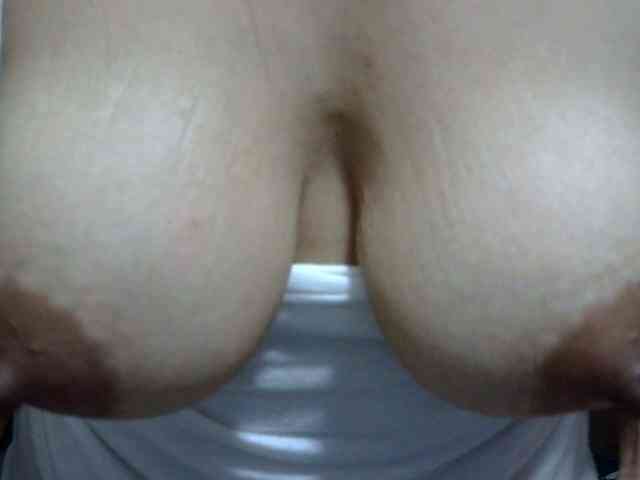 sweetmama17 webcam