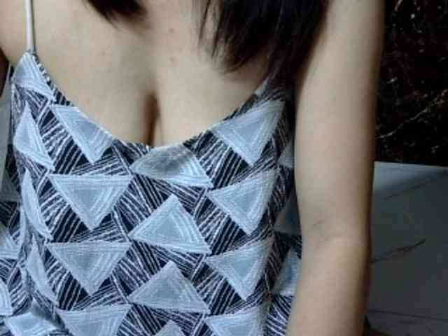 sweetmama17 webcam