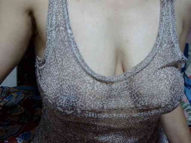 sweetmama17 webcam