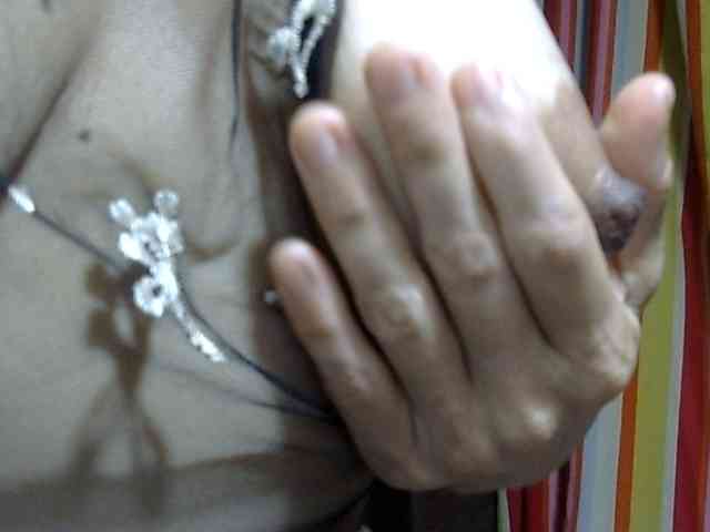 sweetmama17 webcam
