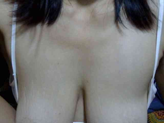 sweetmama17 webcam