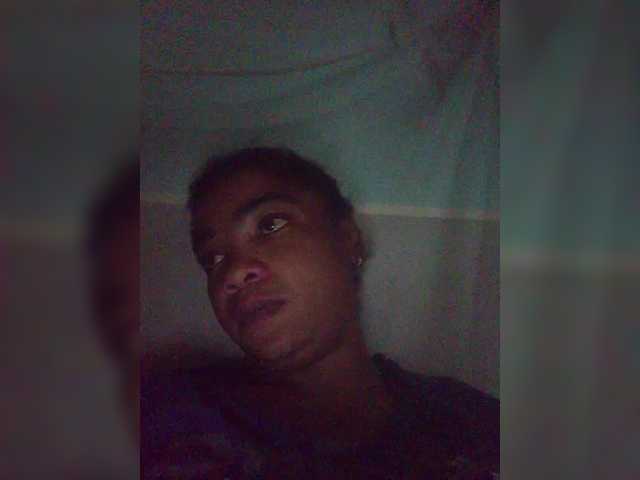 tryciah's BongaCams show and profile