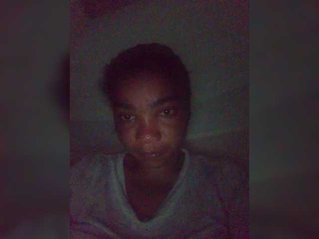 tryciah's BongaCams show and profile