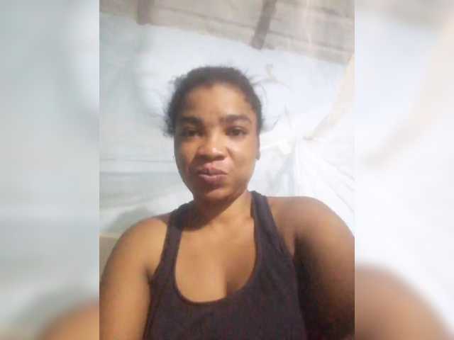 tryciah's BongaCams show and profile