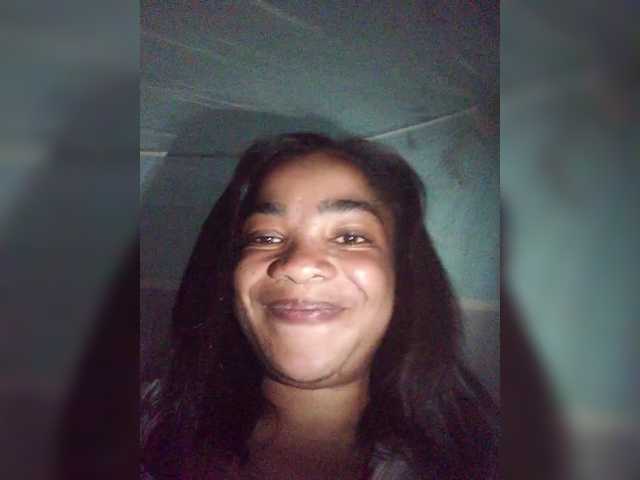 tryciah's BongaCams show and profile