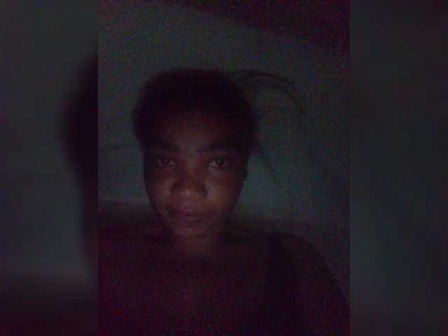 tryciah's BongaCams show and profile