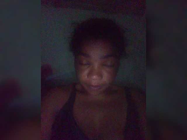 tryciah's BongaCams show and profile