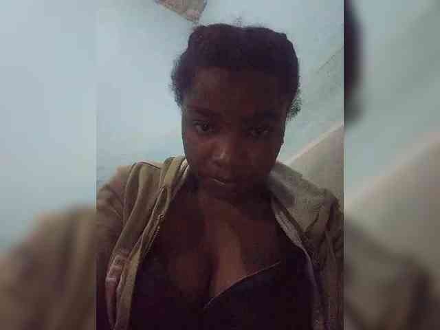 tryciah webcam