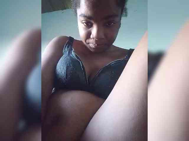 tryciah webcam