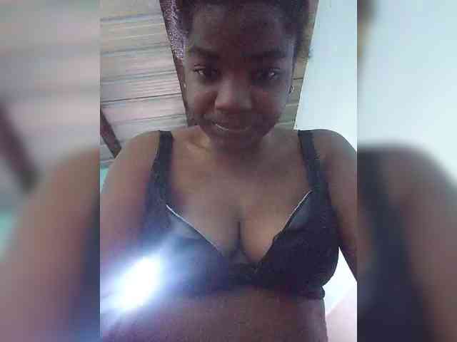 tryciah webcam