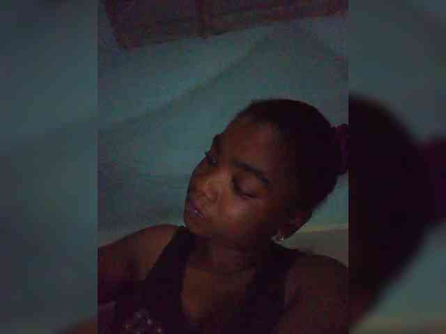tryciah webcam