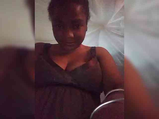 tryciah webcam