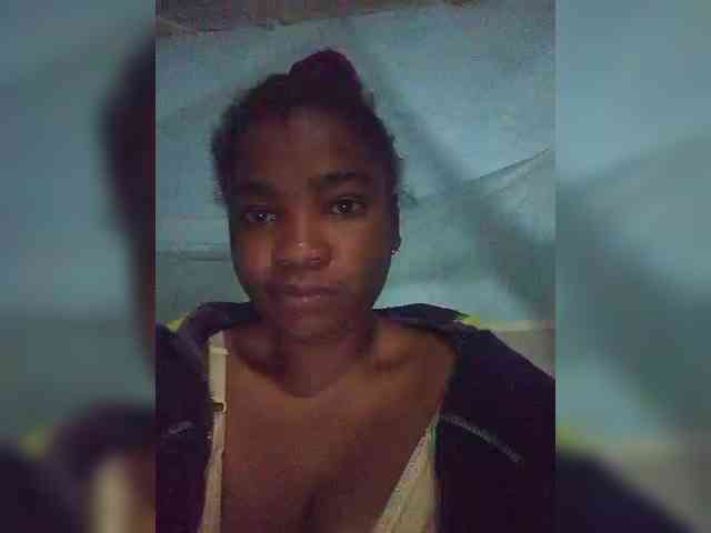 tryciah webcam