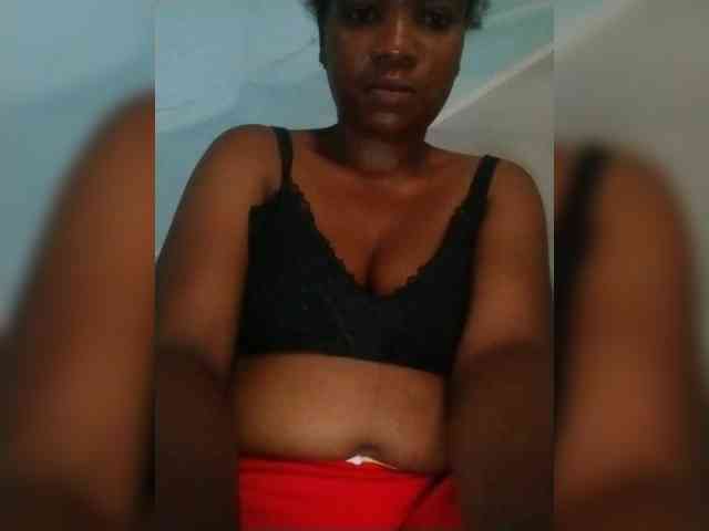 tryciah webcam