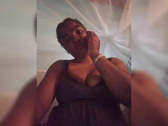 tryciah webcam