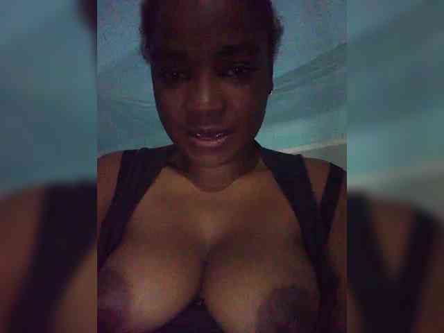 tryciah webcam