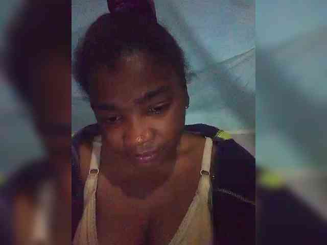 tryciah webcam