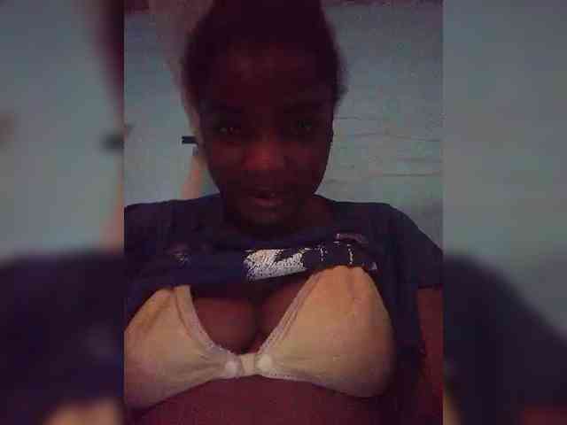 tryciah webcam