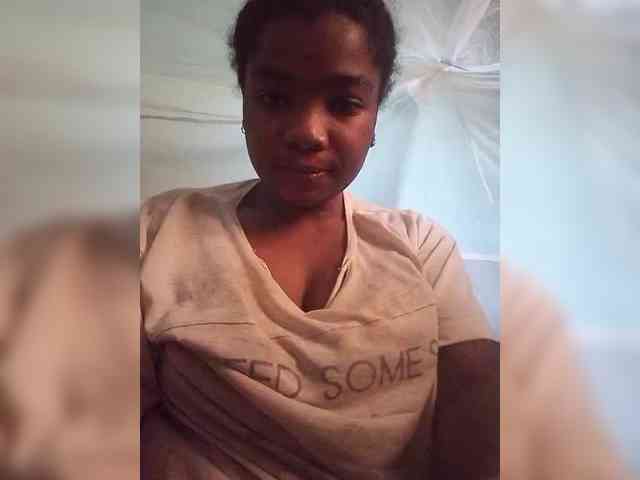 tryciah webcam
