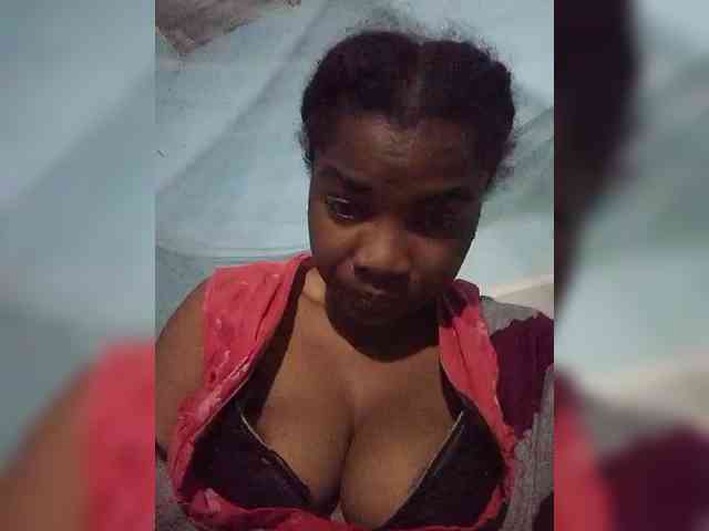tryciah webcam